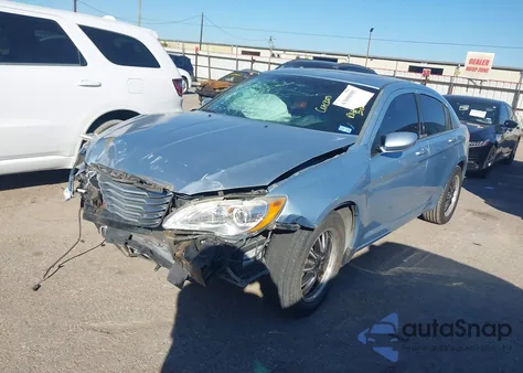 2012 Chrysler 200 Touring из США, поврежденный, VIN 1C3CCBBG6CN304682